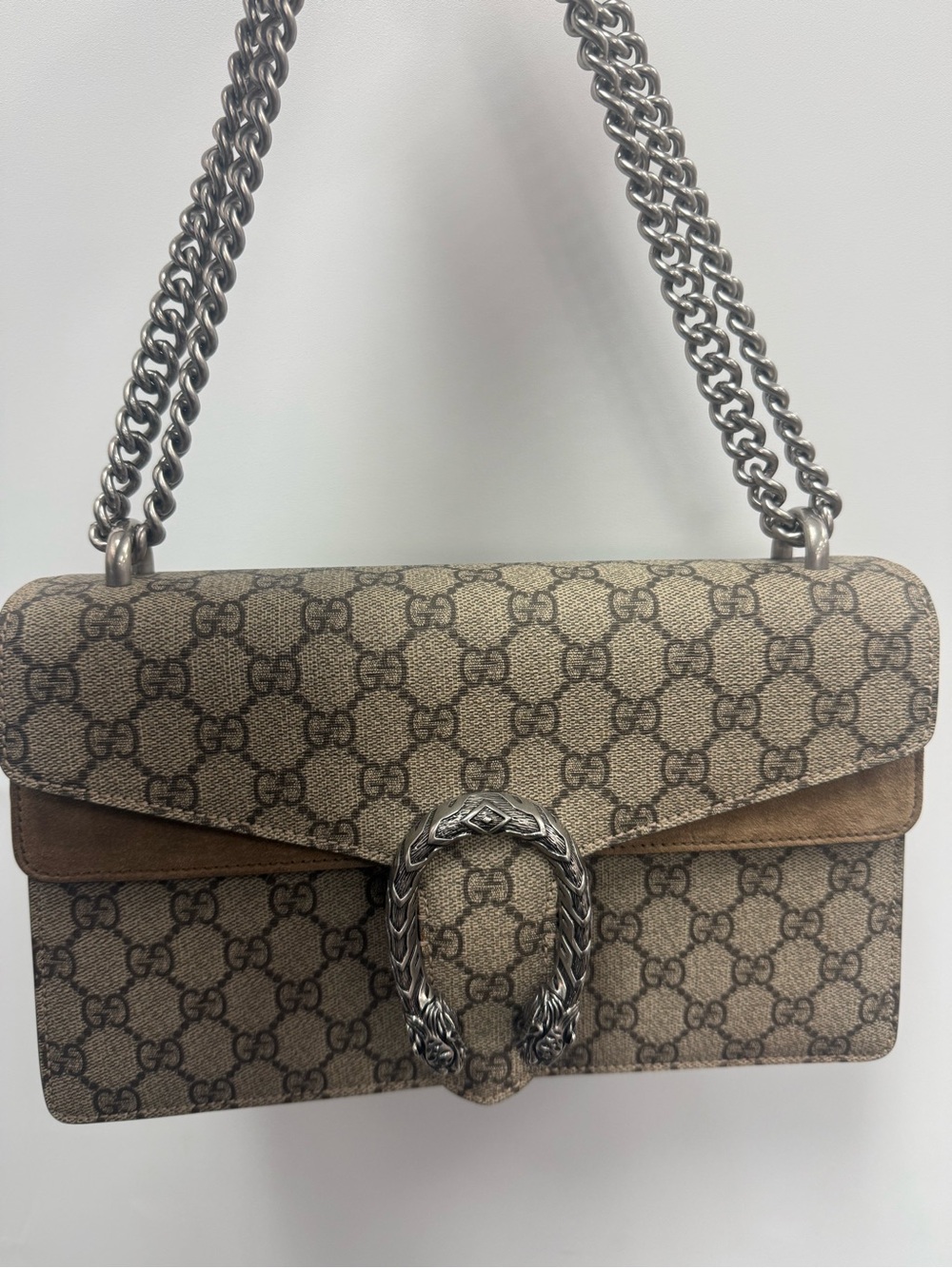 Gucci Beige GG Supreme Shoulder Bag with Silver Hardware